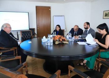 Обсуждается вопрос открытия торгового представительства Армении в Польше