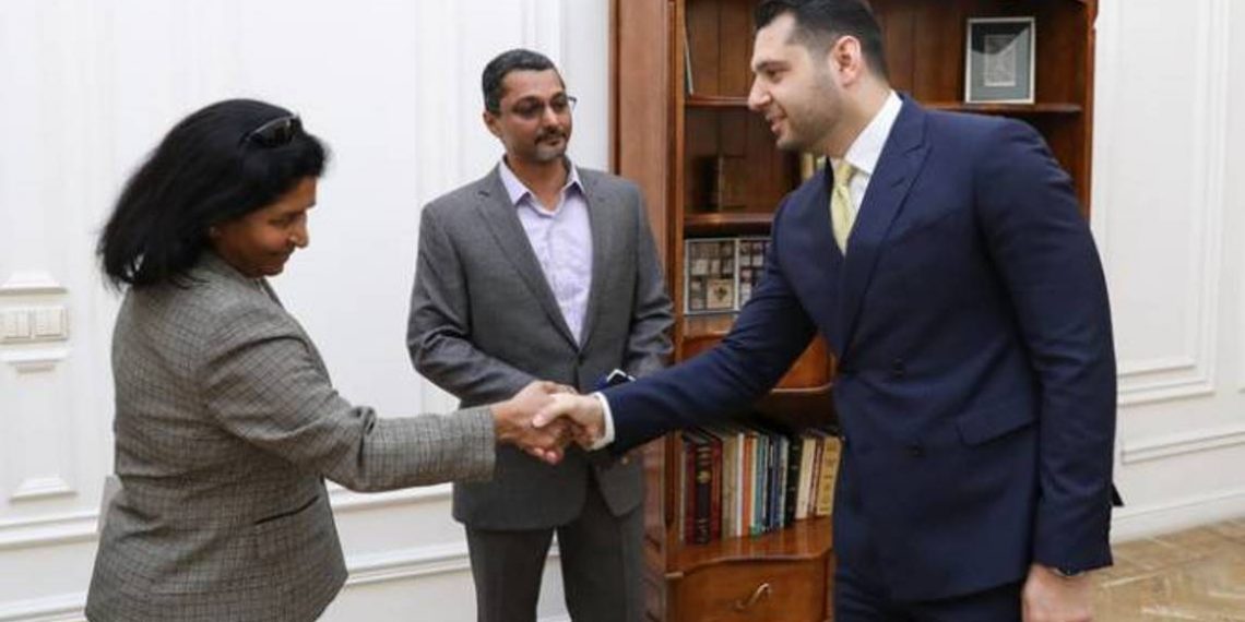 Вице-премьер Армении принял вице-президентов по корпоративным вопросам американской компании «Эй Эм Ди»