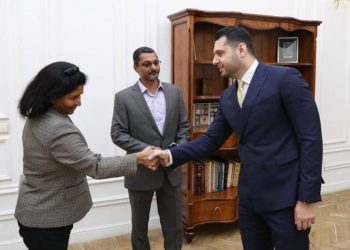 Вице-премьер Армении принял вице-президентов по корпоративным вопросам американской компании «Эй Эм Ди»