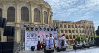 В Гюмри на площади Вардананц состоялся фестиваль ремесел «Гюмри. Город мастеров».