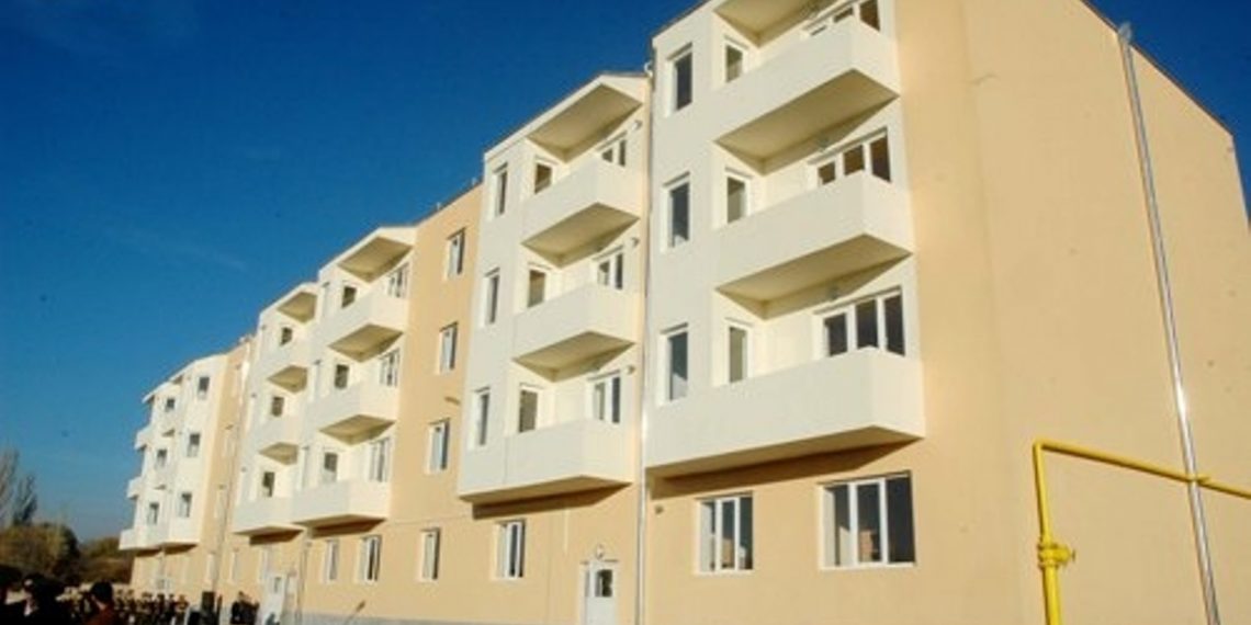 Армянских военнослужащих обеспечат жильем