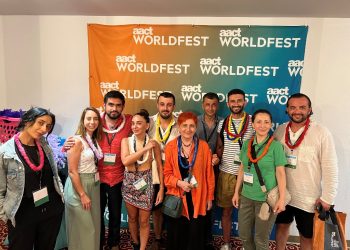 Государственный кукольный театр имени О.Туманяна вернулся с американских гастролей с наградами