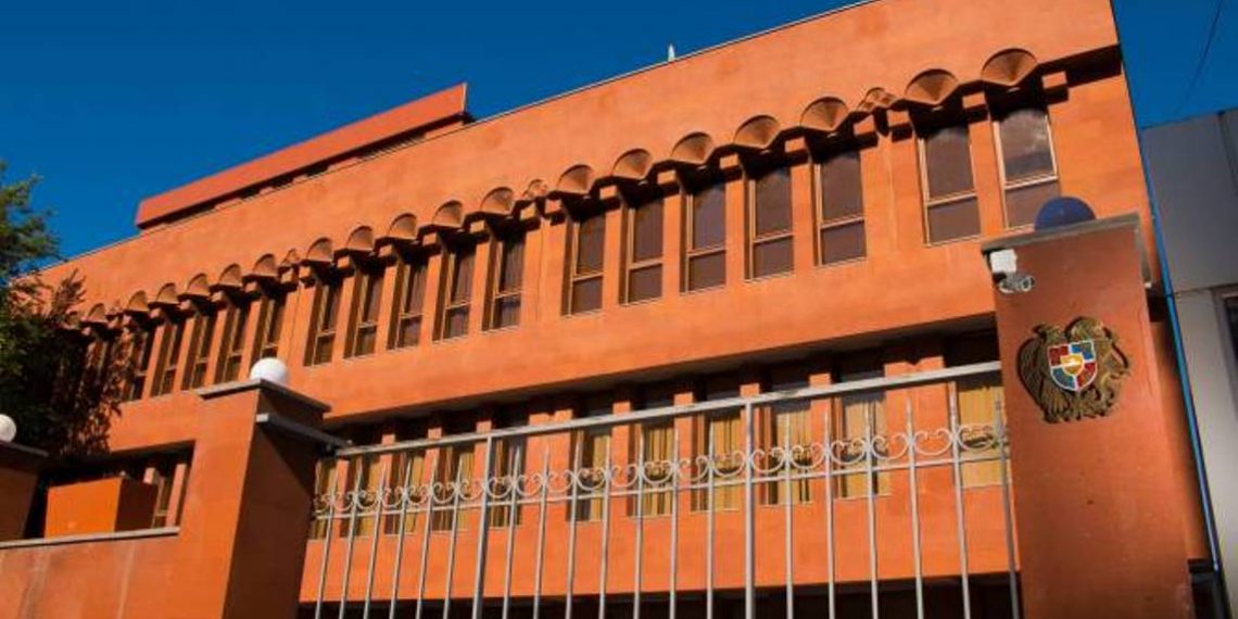 Сотрудничество по снижению биологическойугрозыне имеет ничего общего с биологическим оружием. СБ