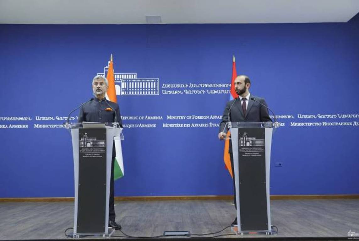 Министры иностранных дел Армении и Индии обменялись поздравительными посланиями