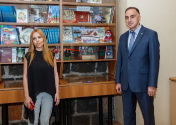 В библиотеках Армении открываются уголки Москвы