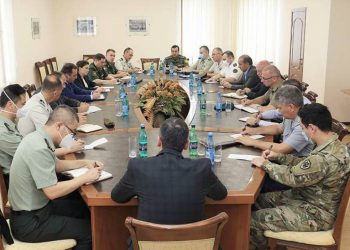 Ситуация на границе представлена военным атташе