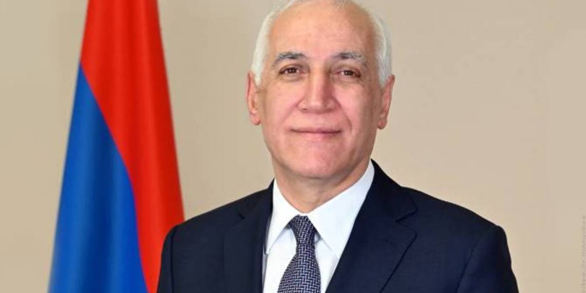 Знания и образование — это столпы, которые позволяют государству справиться с вызовами и проблемами: президент Армении