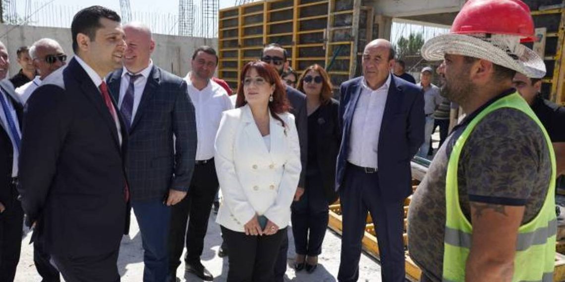 Вице-премьер Армении ознакомился с работами на участке дороги Ланджик-Гюмри дорожного коридора Север-Юг