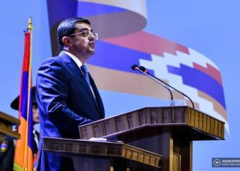 Арцах должен выстоять, быть армянским и продолжать свой путь независимости: поздравительное послание Араика Арутюняна