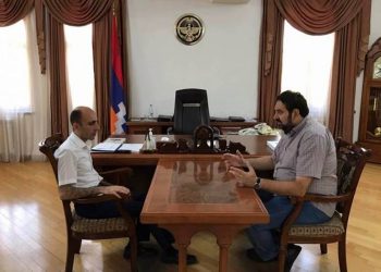 Артак  Бегларян  обсудил  вопросы  сотрудничества  в  культурной  сфере  с  Закаром  Кешишяном