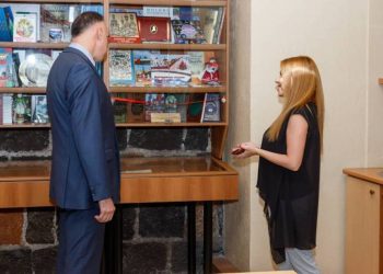 В библиотеках Армении создаются уголки Москвы