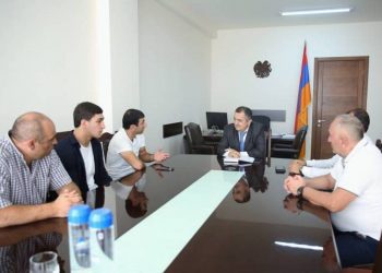 Это только первый шаг: Карен Гилоян принял победителя юношеского чемпионата мира по дзюдо Гора Карапетяна