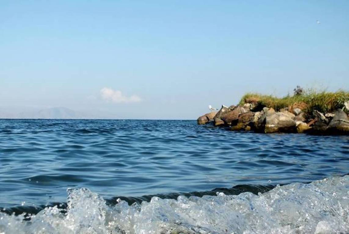 Уровень воды в озере Севан по сравнению с началом сентября прошлого года остается ниже на 7 сантиметров