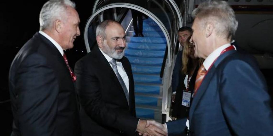 Премьер-министр Пашинян с рабочим визитом прибыл во Владивосток для участия в ВЭФ