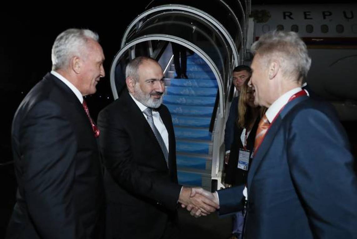 Премьер-министр Пашинян с рабочим визитом прибыл во Владивосток для участия в ВЭФ