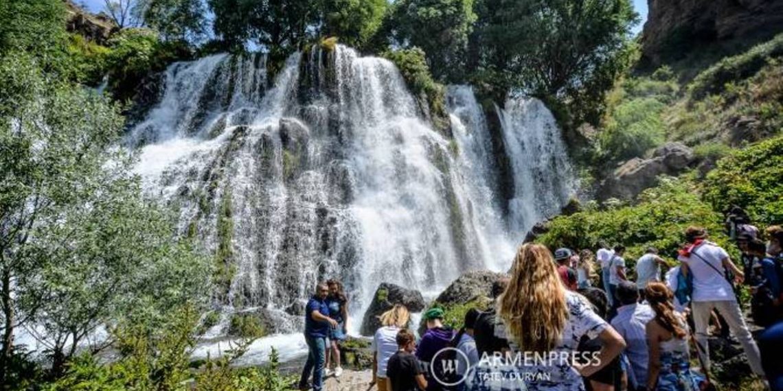 С начала года в Армению прибыло около 1 млн 30 тыс туристов