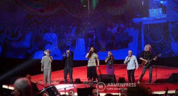 Шоу Queen продолжилось на сцене STARMUS: музыкальный праздник в Ереване с участием Брайана Мэя
