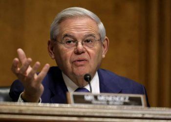 Мир должен противостоять авторитарной жестокости: Менендес осудил нападение Азербайджана на армянские населенные пункты