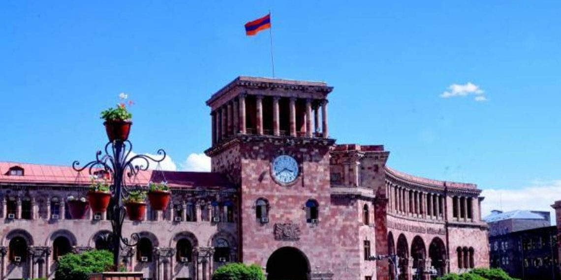 В связи с агрессией Азербайджана правительство Армении уже обратилось к России, Совету Безопасности ООН и к ОДКБ