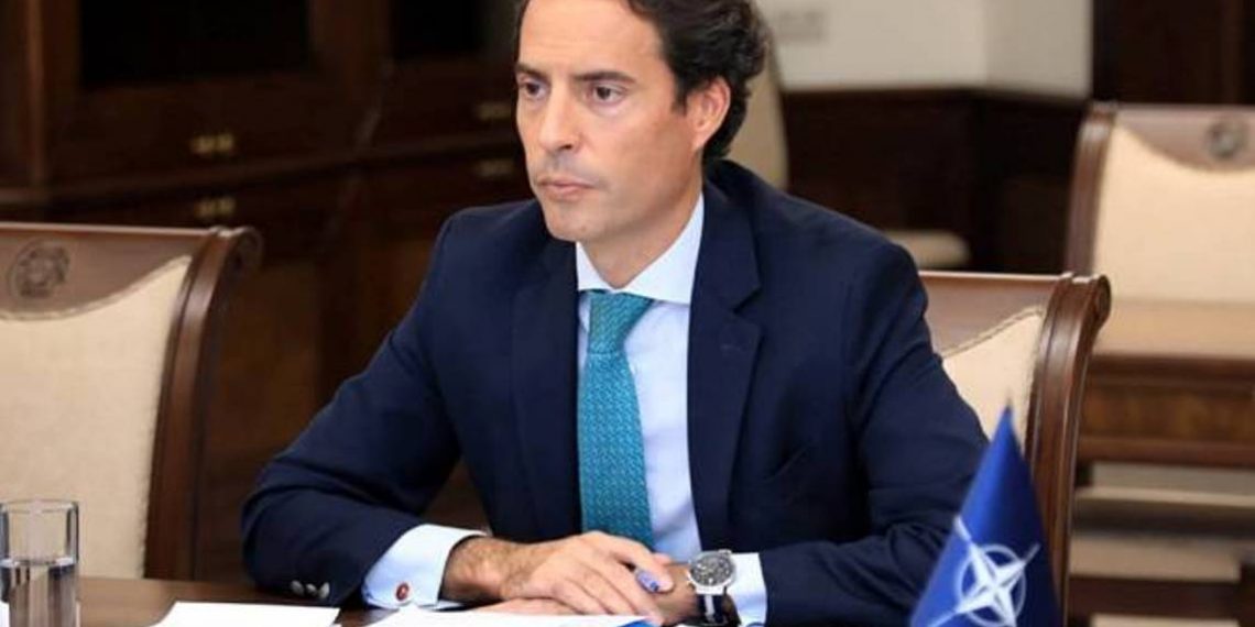 НАТО призывает к немедленному прекращению военных действий