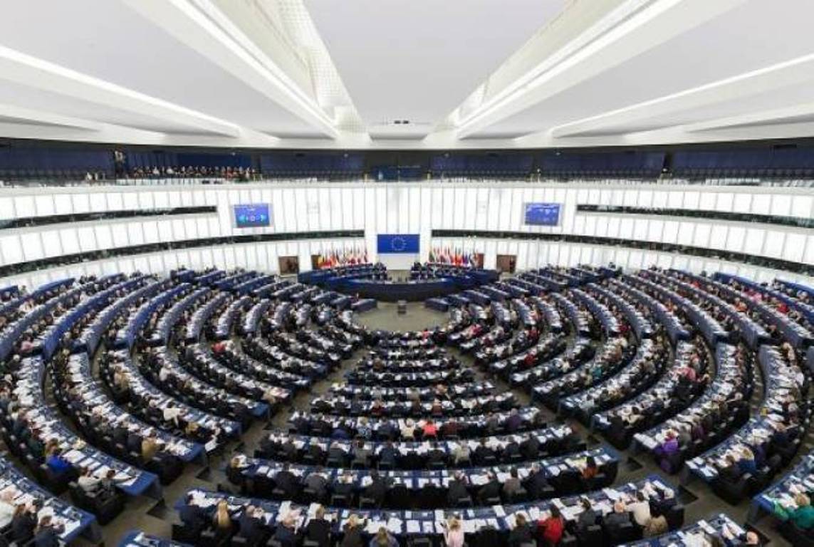 Делегаты Франции фракции ЕНП в Европарламенте призвали срочно приступить к действиям и предотвратить новую войну