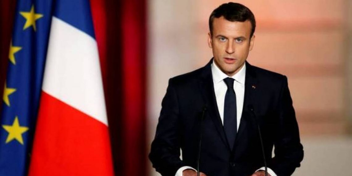 Макрон призвал строго соблюдать режим прекращения огня и уважать территориальную целостность Армении