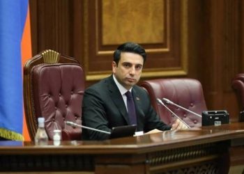 В результате нападения Азербайджана на Армению погибли мирные жители: председатель Национального собрания Армении