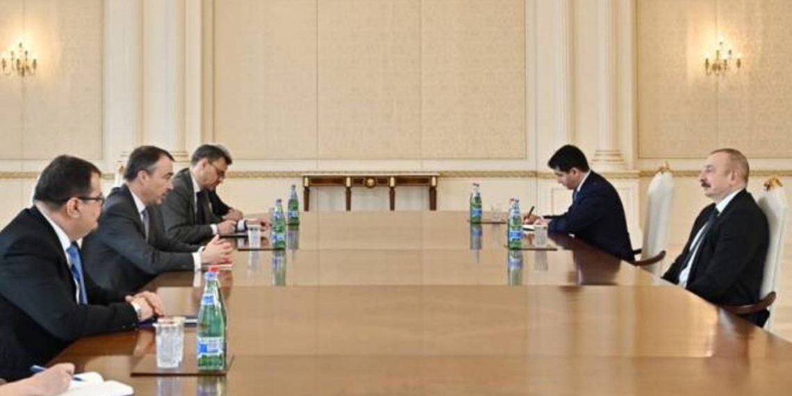 Тойво Клаар на встрече с Алиевым выразил обеспокоенность по поводу напряженности на границе