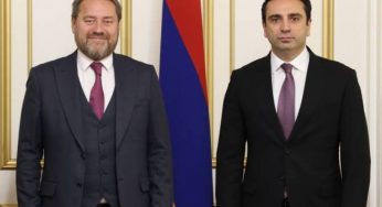 Азербайджан силой пытается достичь своих максималистских целей: спикер Парламента Армении