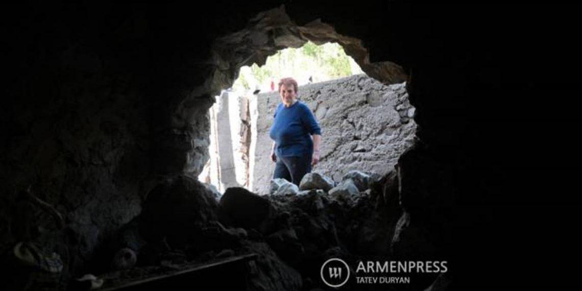 В результате нападения Азербайджана не менее 7600 человек были вынуждены покинуть свои дома: омбудсмен