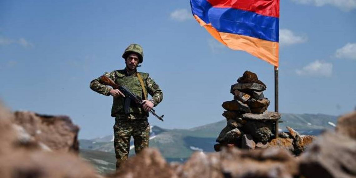 На армяно-азербайджанской границе ситуация не изменилась. МО