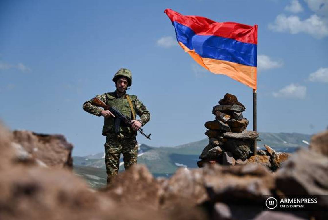 На армяно-азербайджанской границе ситуация не изменилась. МО