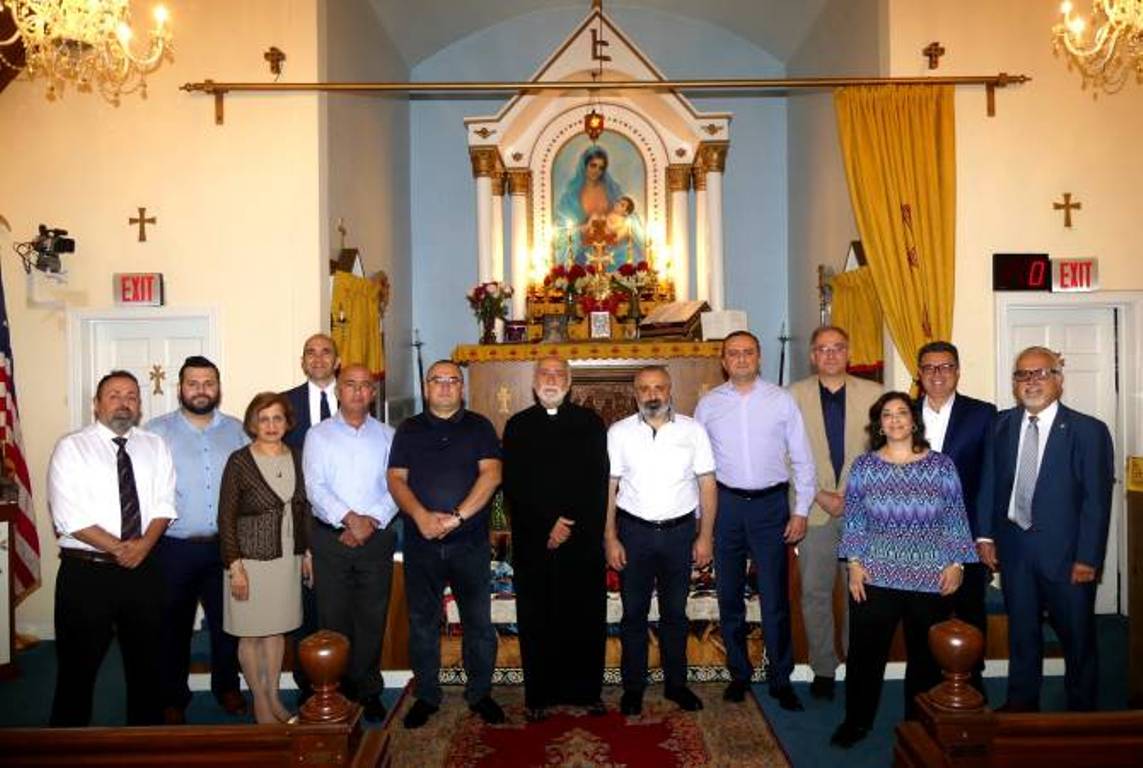 Министр иностранных дел Арцаха Давид Бабаян посетил армянские церкви Вашингтона