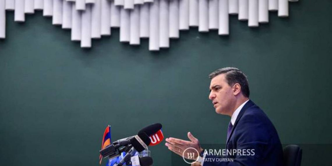 Арман Татоян на данный момент не видит себя в политических процессах