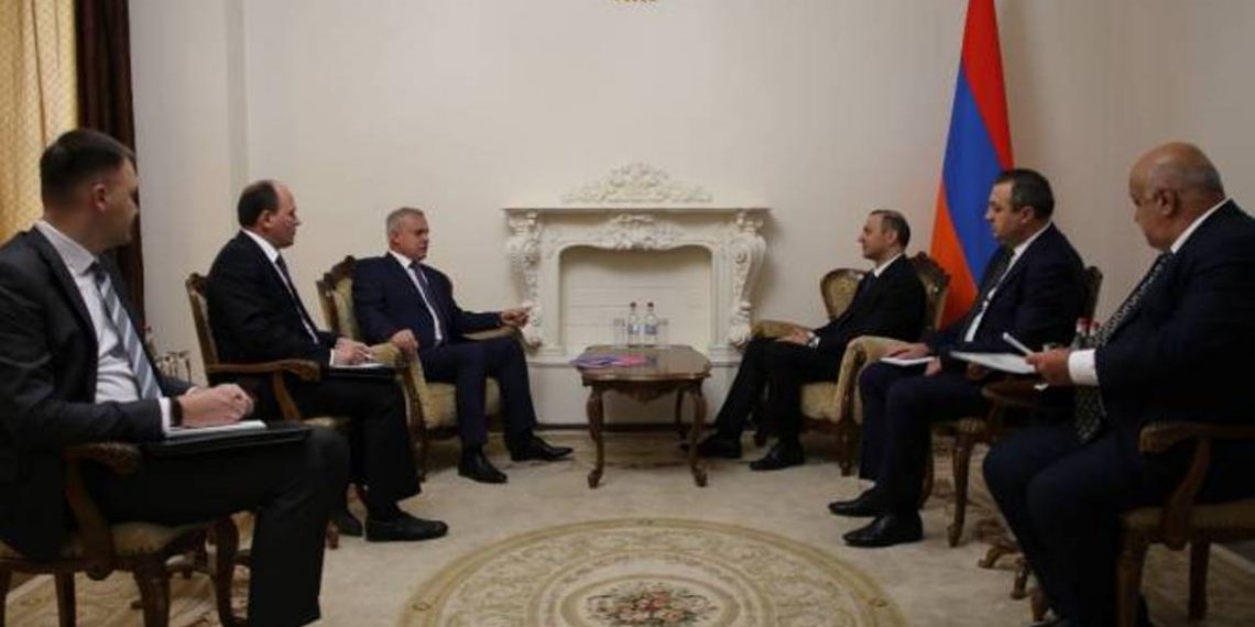 Азербайджанские войска должны как можно скорее покинуть оккупированные территории Армении. Секретарь СБ Армении