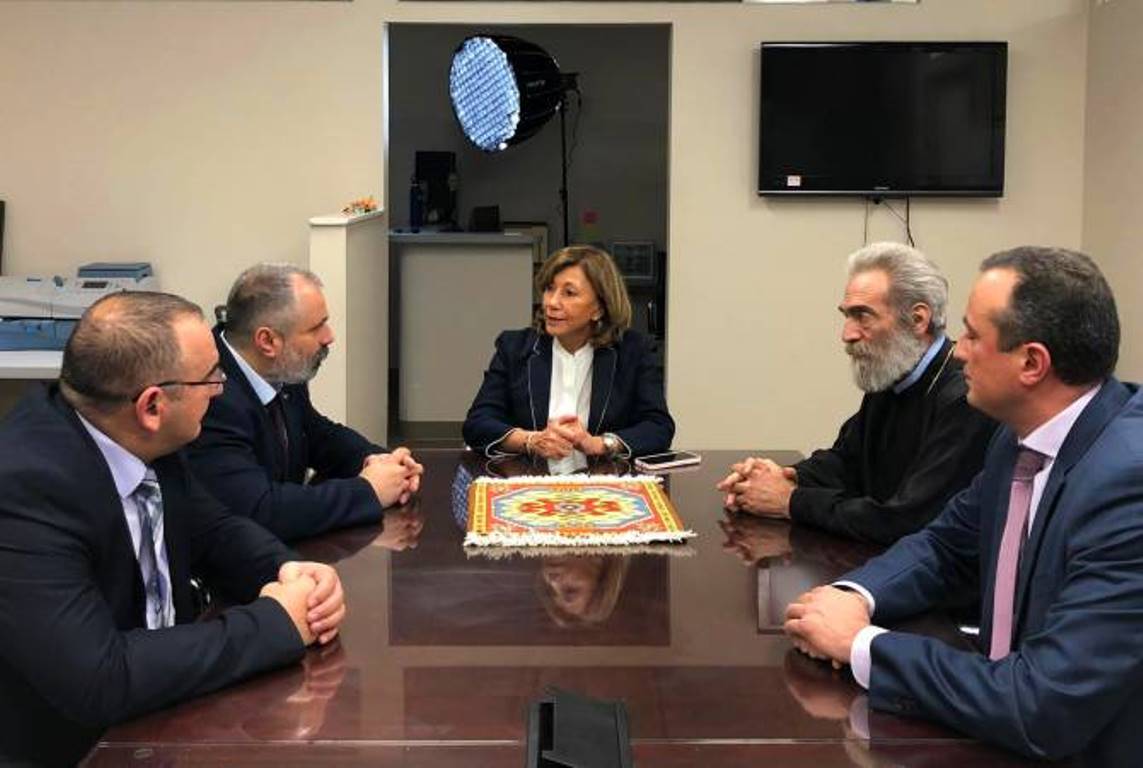 Министр ИД Арцаха обсудил с Всеармянским фондом «Айастан» региональные вопросы