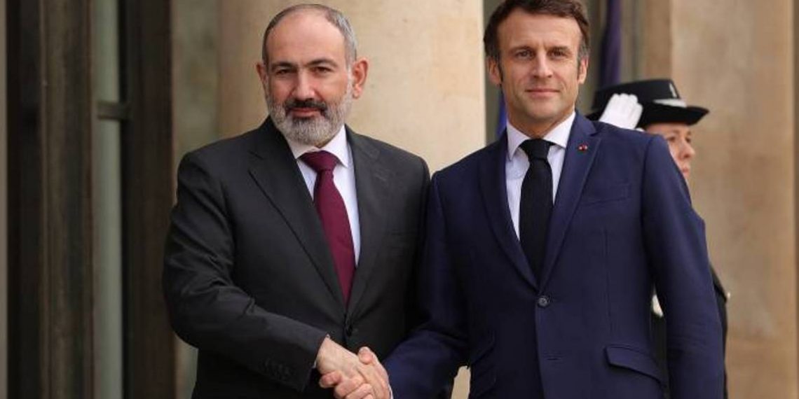 Никол Пашинян в Париже встретится с Эммануэлем Макроном