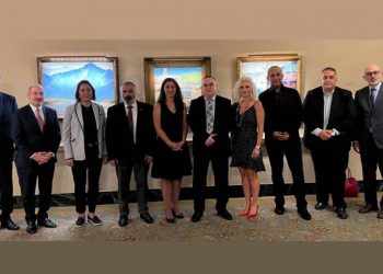 Министр ИД Арцаха Давид Бабаян встретился с представителями Ассоциации армянских юристов США