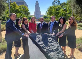 Давид Бабаян встретился с руководителями административного органа округа Лос- Анджелес