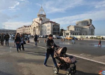 Правительство реализовало около 20 программ смягчения социально-экономических проблем, возникших после 44-дневной войны