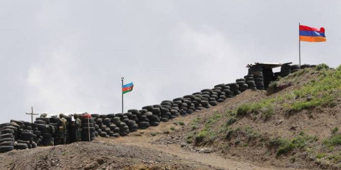Премьер-министр Пашинян оценивает ситуацию на армяно-азербайджанской границе как стабильно напряженную
