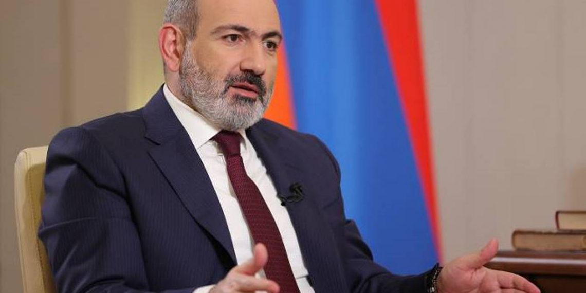 Широкий круг людей знает о деталях переговорного процесса: премьер-министр