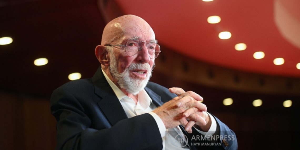 Эксклюзивное интервью «Арменпресс» с нобелевским лауреатом Кипом Торном