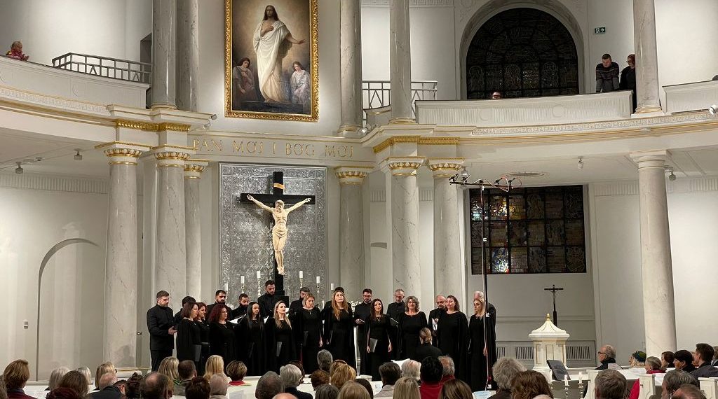 Ереванский государственный камерный хор завоевал первую премию на польском фестивале «Хайнувка»