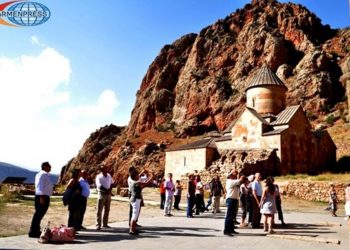 Большинство туристов в Армении – из России