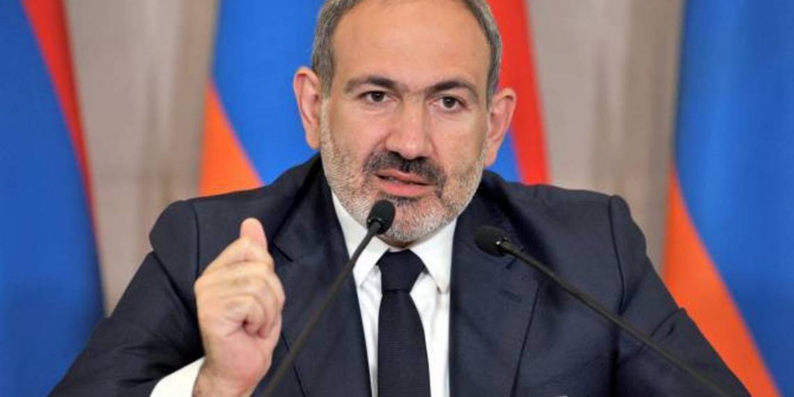 Необходим ответ — с последствиями для агрессора: Пашинян о расстреле армянских военнопленных