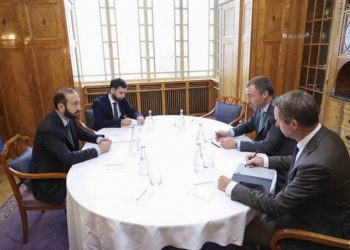 Глава МИД Армении представил спецпредставителю ЕС преступления ВС Азербайджана
