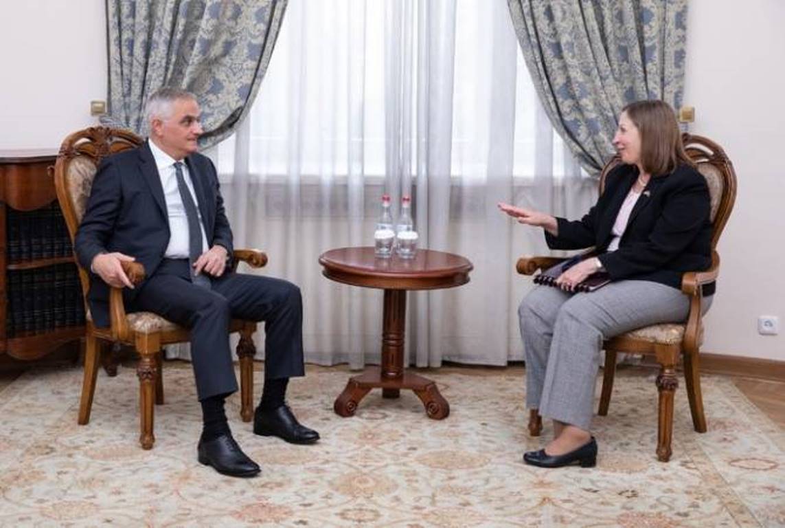 Вице-премьер Армении поблагодарил посла Трейси за адресные заявления США в связи с азербайджанской агрессией