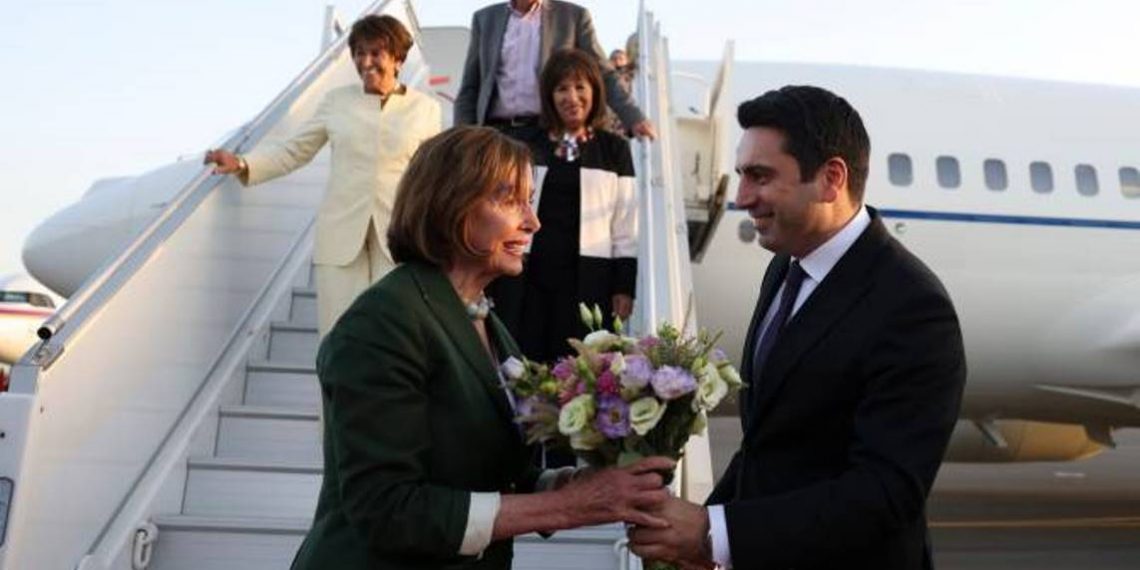 Визит Пелоси дает надежду на то, что Армения не одинока в своей борьбе: Армен Григорян в интервью The Washington Post