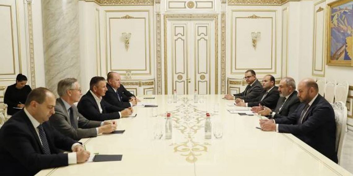 Никол Пашинян принял делегацию инвестиционной компании «Це-Квадрат»